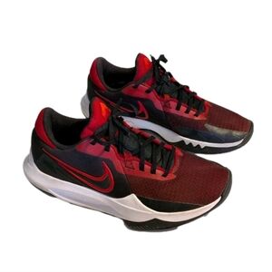 Nike Red and Black Athletic Shoes with Modern Silhouette